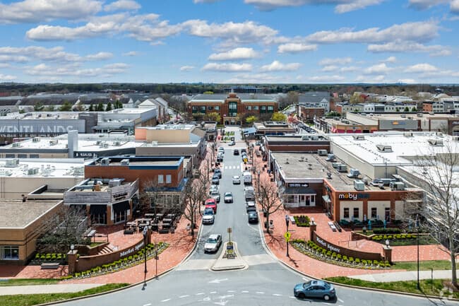 Gaithersburg Limo Service Vehicle